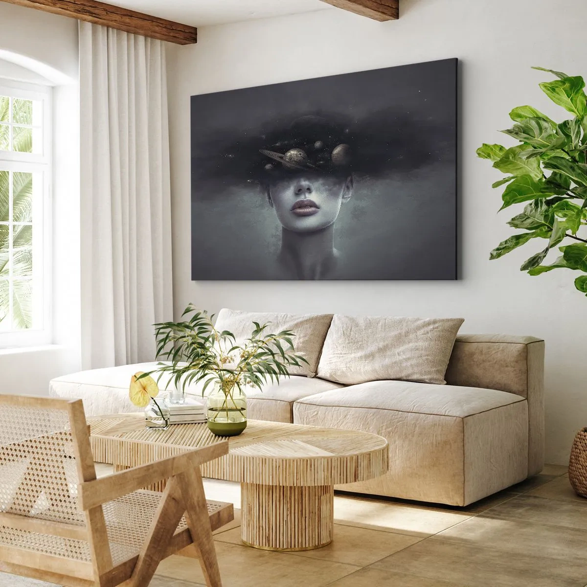 Quadro su tela - Stampe su Tela - Volto di donna con un pianeta e un motivo spaziale sullo sfondo - 120x80cm - E i pianeti folleggiano... - Decorazione murale moderna per soggiorno e camera da letto ARTTOR