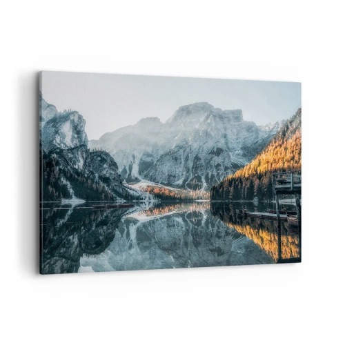 Quadro su tela - Stampe su Tela - Un paesaggio montano riflesso nella calma superficie di un lago - 120x80cm - Paesaggio allo specchio - Decorazione murale moderna per soggiorno e camera da letto ARTTOR