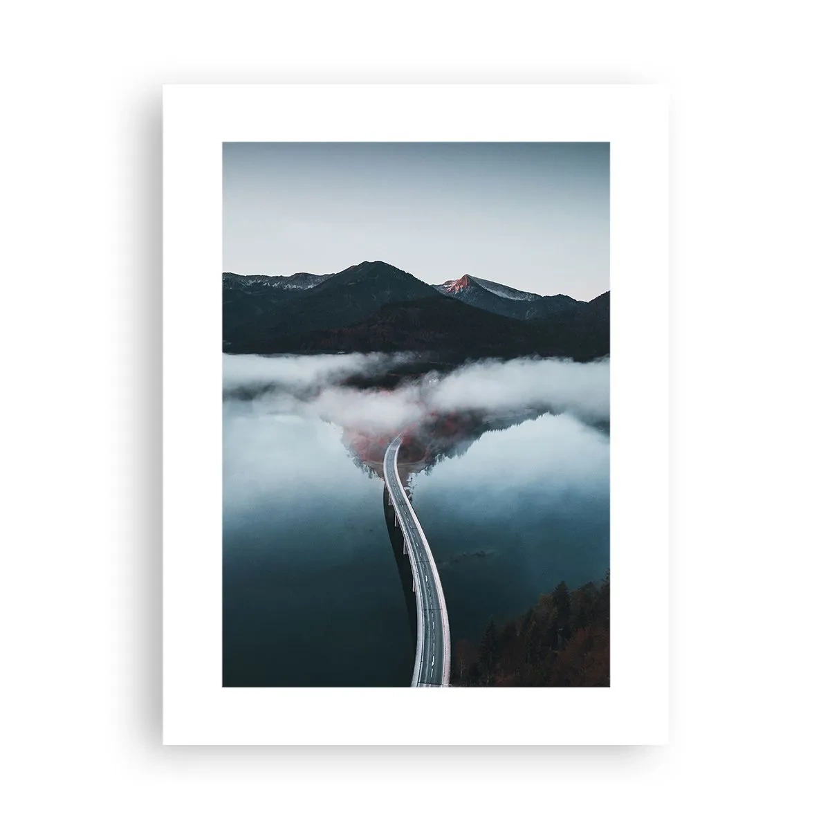 Poster - Sull'acqua liscia come uno specchio - 30x40 cm