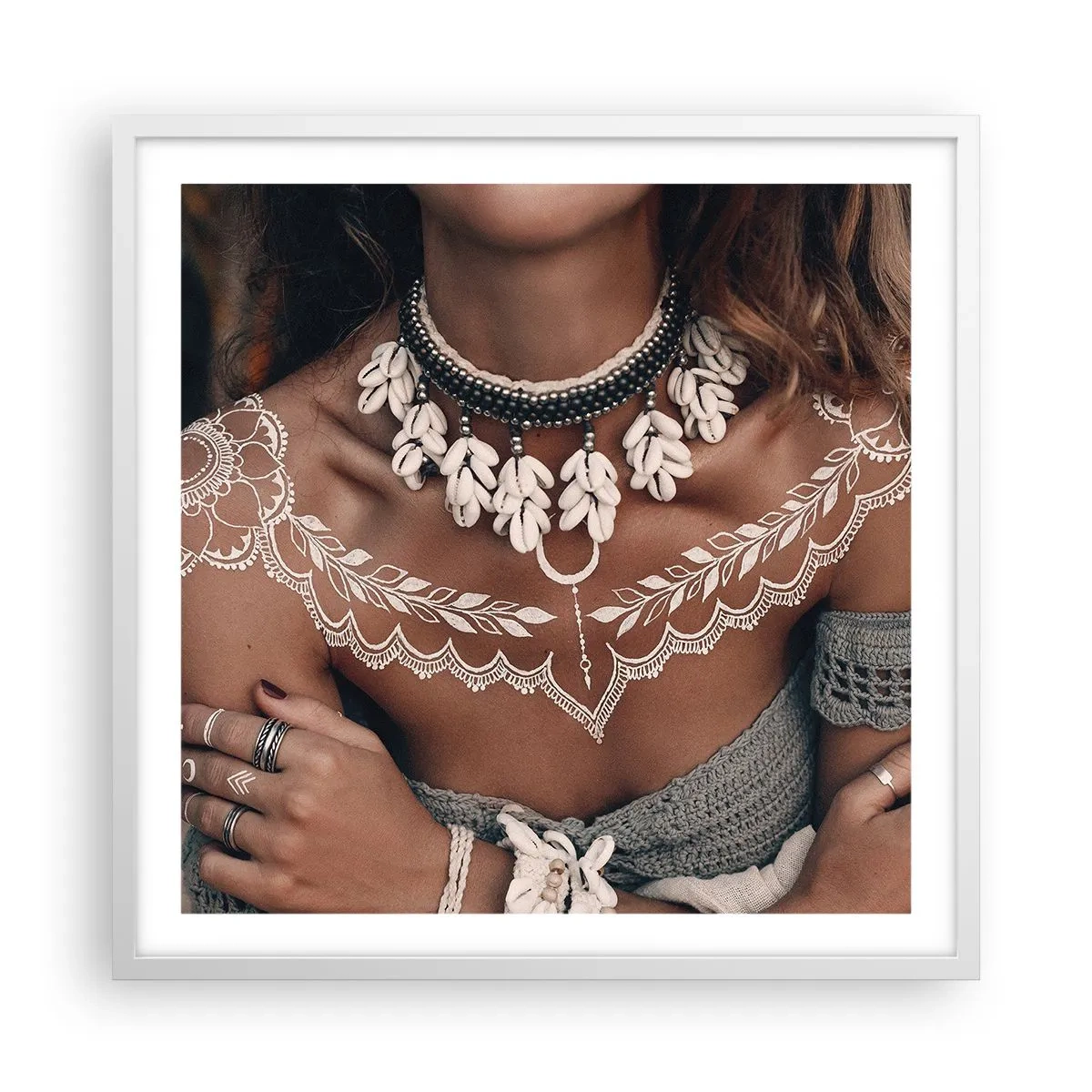 Poster in cornice bianca - Talismani, rituali di femminilità - 60x60 cm