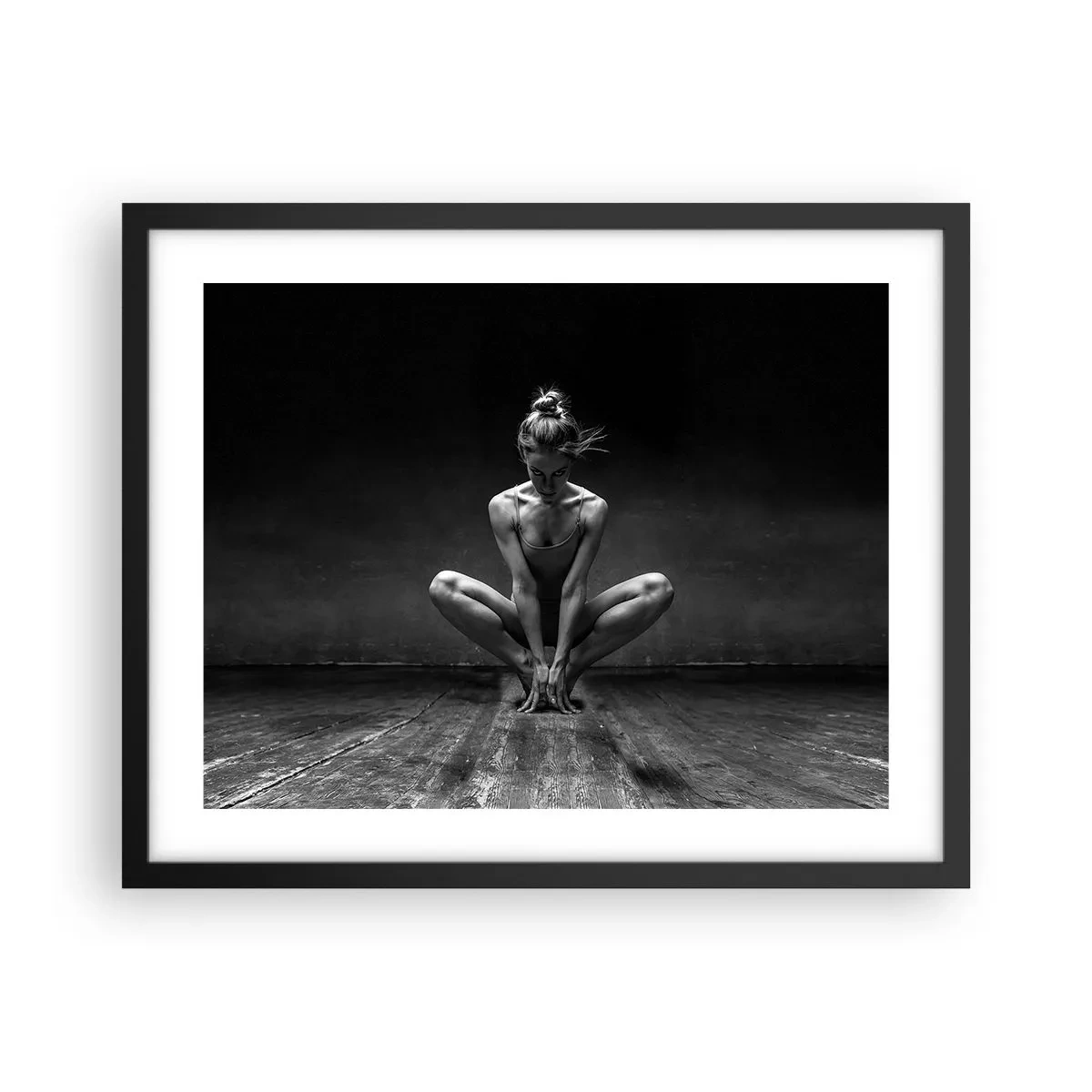 Poster in cornice nera - La concentrazione dell'energia della danza - 50x40 cm