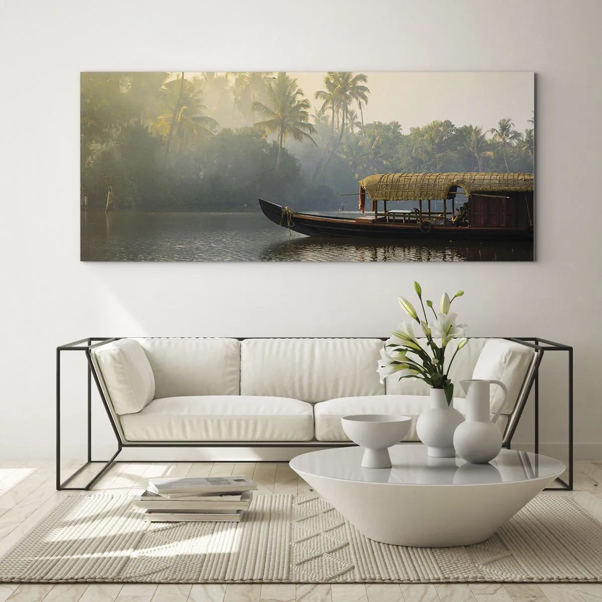 Quadro su vetro - Una barca tradizionale su un fiume calmo tra le palme - 160x50cm - Casa sul fiume - Decorazione murale moderna per soggiorno e camera da letto ARTTOR