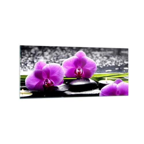 Quadro su vetro - Orchidee viola su uno sfondo di pietre e candele in un ambiente rilassante - 120x50cm - Annegare nel silenzio e nella pace - Decorazione murale moderna per soggiorno e camera da letto ARTTOR