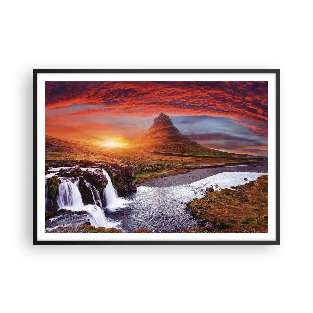 Poster in cornice nera - Paesaggio montano con cascata al tramonto - 100x70cm - Paesaggio della Terra di Mezzo - Decorazione murale moderna per soggiorno e camera da letto ARTTOR