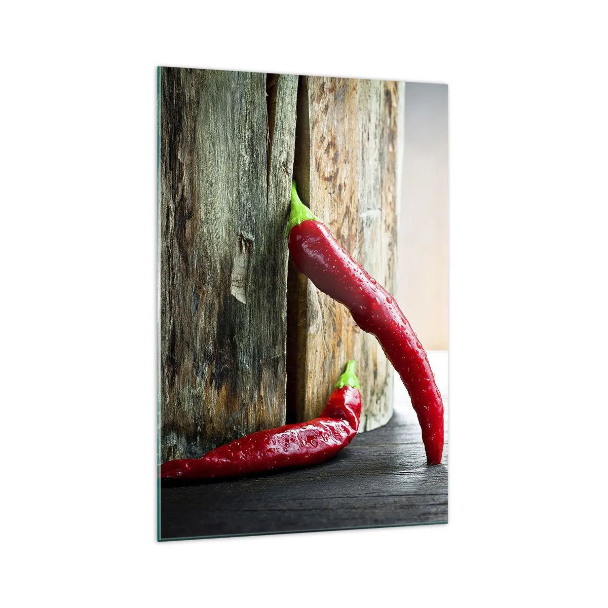 Quadro su vetro - Due peperoncini rossi su uno sfondo di legno con un accento rustico - 70x100cm - Red hot chili peppers - Decorazione murale moderna per soggiorno e camera da letto ARTTOR
