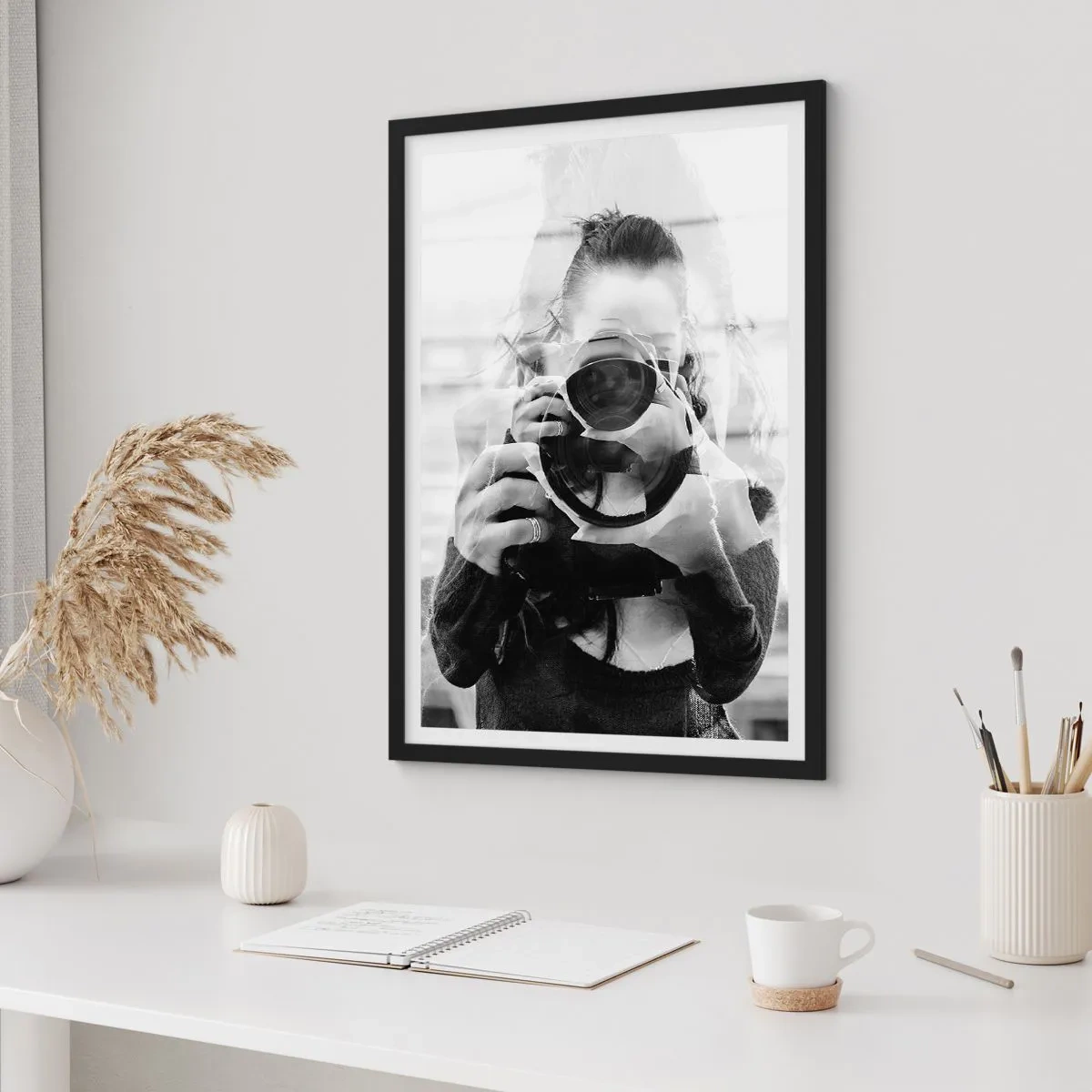 Poster in cornice nera - Il creatore e il materiale - 61x91 cm