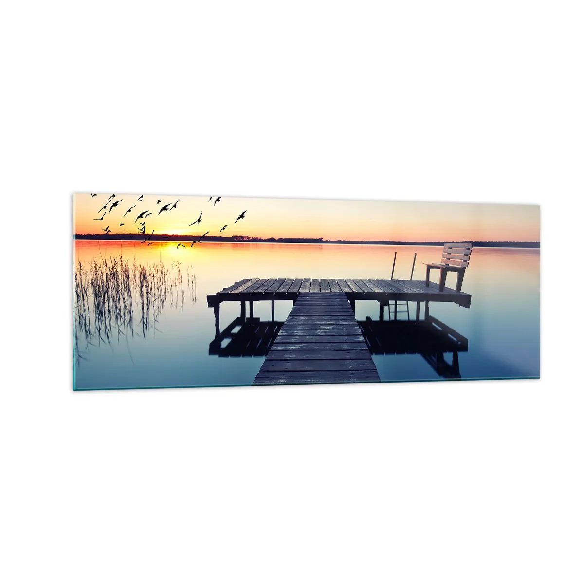 Quadro su vetro - Molo di legno su un lago all'alba con uccelli - 140x50cm - È stata una buona giornata - Decorazione murale moderna per soggiorno e camera da letto ARTTOR