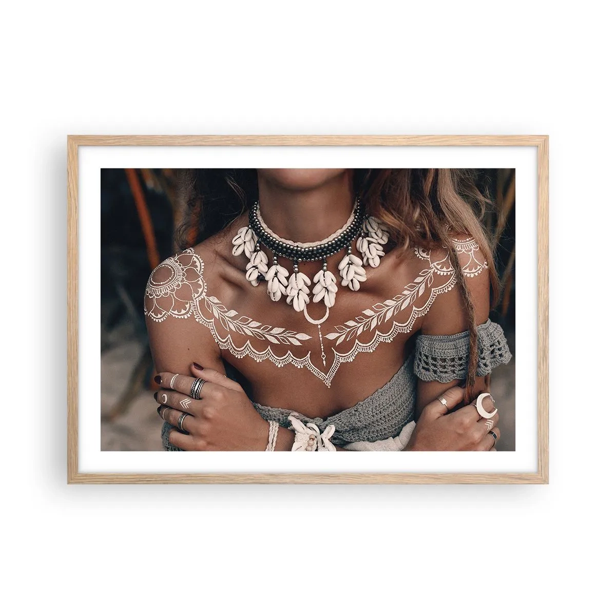 Poster in cornice rovere chiaro - Talismani, rituali di femminilità - 70x50 cm