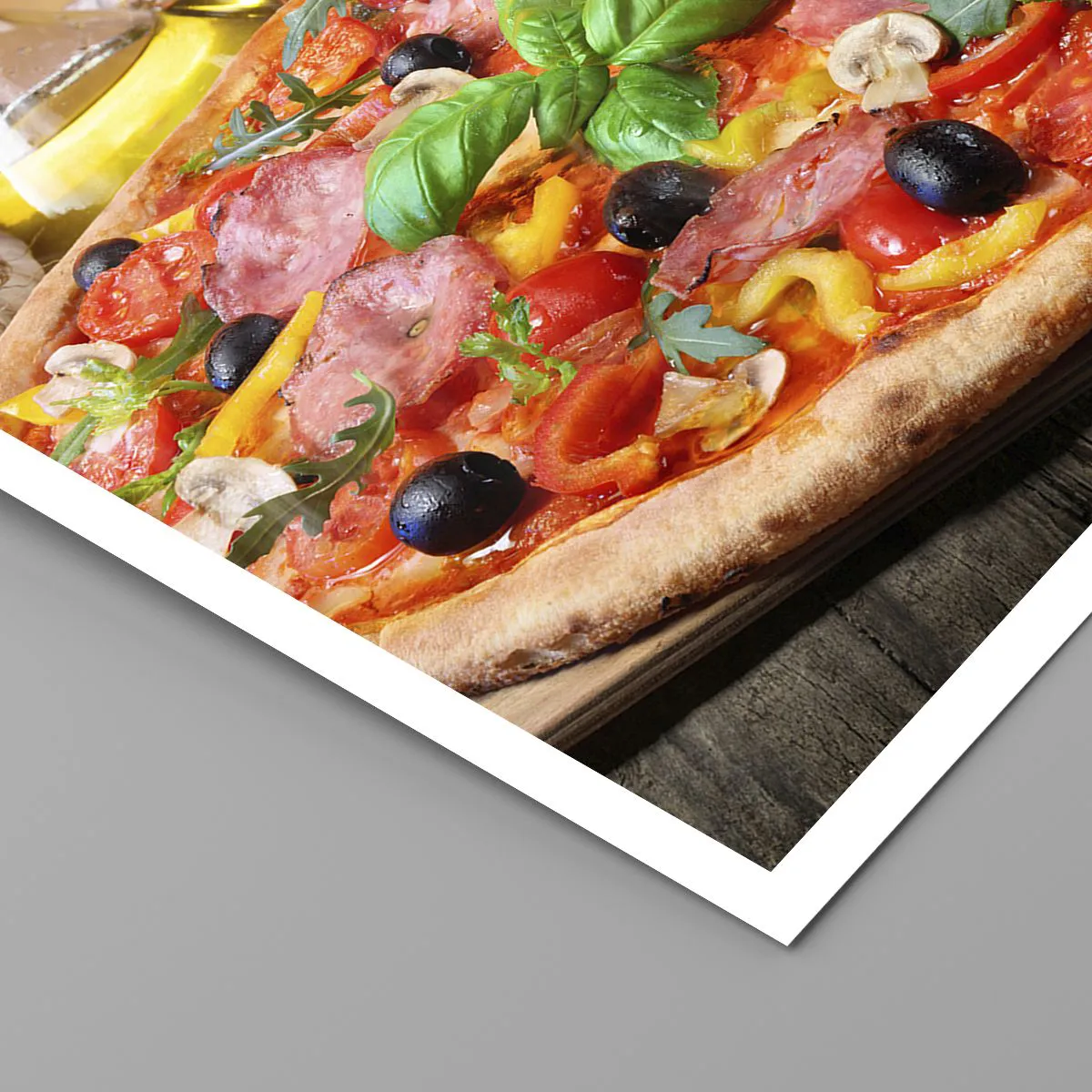 Poster in cornice nera Arttor 50x70 cm - Con gusto veramente italiano -  Gastronomia, Pizza, Italia, Cucina, Olio, Marrone, Rosso, Verticali