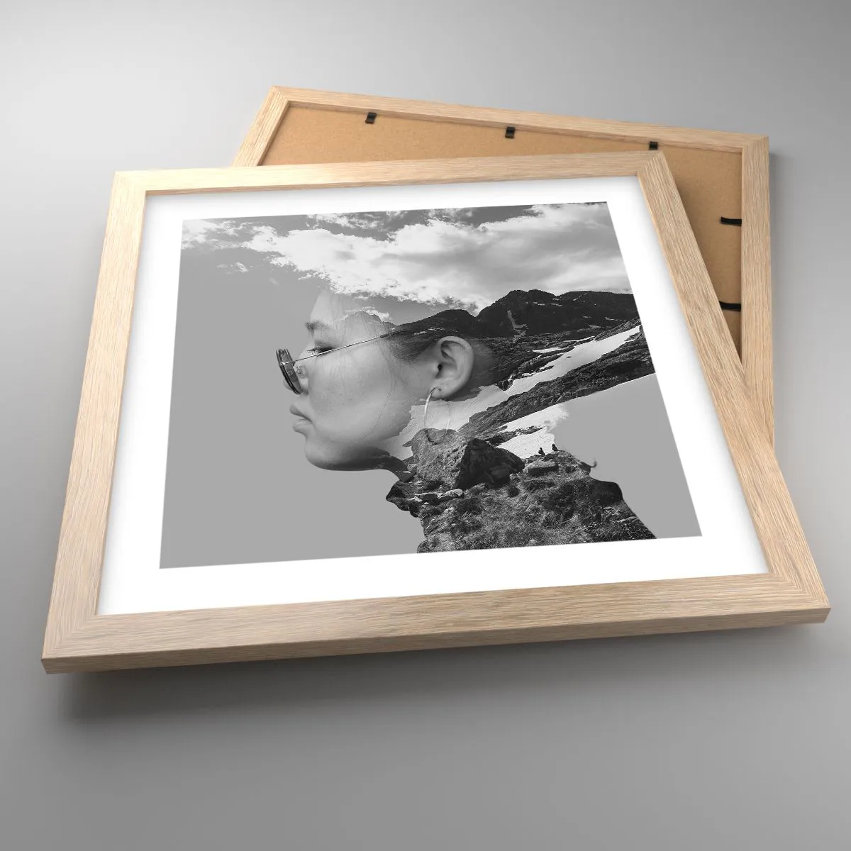 Poster in cornice rovere chiaro Arttor 30x30 cm - Ritratto montano nuvoloso  - Astrazione, Testa Di Donna, Fantasia, Bianco E Nero, Natura, Per il