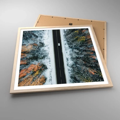 Poster in cornice rovere chiaro - Tagliando la foresta invernale - 60x60 cm